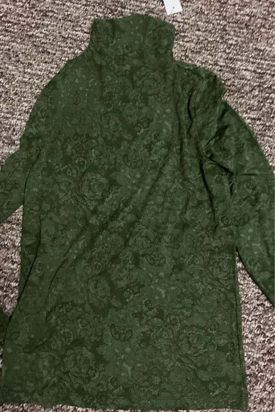 Women’s medium loft long sleeve mock neck green floral blouse nwt